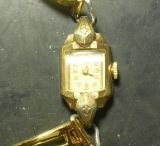 �x�����XModel CB1